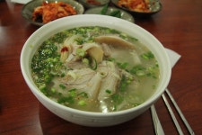 바다 위 회 이야기