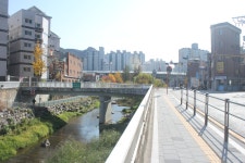 04화 가을, 풍림1차아파트 앞마당 북한산 자락길 단풍 풍경