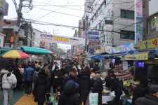 증미산, 염창산, 그 작은 산의 가볍지 않음을