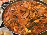 그곳에 있었다, 털보스테이크_Since1968