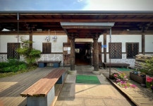 샘밭막국수 춘천 본점, 순메밀+감자전+곰배령막걸리