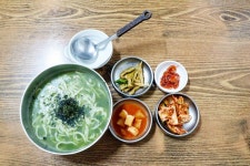 골라먹는 재미! 제주도 보말칼국수 맛집 3