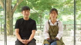 에메랄드빛 호수를 커피에 담다 , 카페 엔학고레