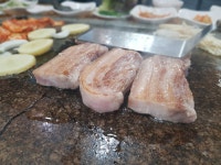 16화 자체제작 돌판, 삼겹살과 오리-충주 부연오리