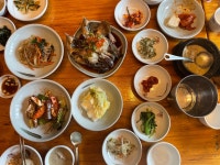 사계절에 잘 어울리는 한정식집