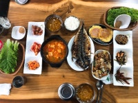 ③닭은 평화의 상징입니다