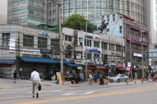 ㅅㅅㅁ, 서소문 밖 네거리
