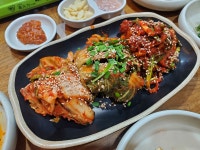 30년 맛집, 60탄-부산서면 야우보쌈김치