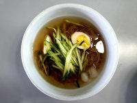 땅콩국수 드실래요?