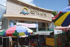 소년 김주열, 짧은 마산 여행을 마치다. 소년 김주열,  짧은 마산 여행을 마치다.