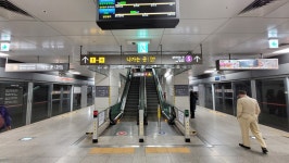 16화 복층 구조의 환승통로를 가진 올림픽공원역