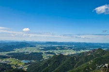 아홉쪽 병풍같다 하여 : 충북 보은 구병산 876m