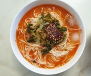 요즘 제철인 열무 국수