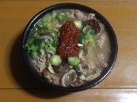 13화 하얀 서리꽃을 녹인 시골순대국밥