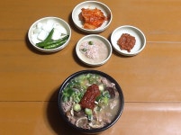 13화 하얀 서리꽃을 녹인 시골순대국밥