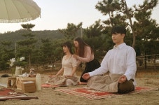 16화 바다와 가장 가까운 북라운지