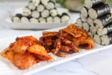 단정한 충무김밥
