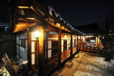 한옥에서 살아보는 거야. - 전주 한옥마을 숙소 추천