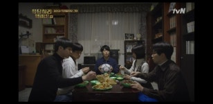 쭉빵카페 | [응답하라1988] 덕선이가 누군가를 좋아할 수 있는 계기가 된 14화 - Daum 카페 [응답하라1988] 덕선이가 누군가를 좋아할 수... 