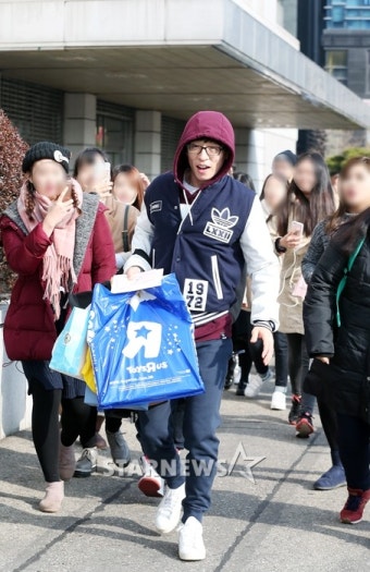 [포토]유재석, '아이돌 부럽지 않은 인기'