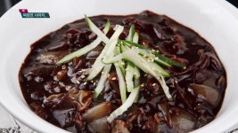 [ET] 후루룩 냠냠, 단무지는 아삭..짜장면이 부담스럽다? - kakaoTV [ET] 후루룩 냠냠, 단무지는 아삭..짜장면이 부담스럽다?