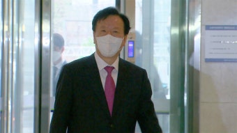 자녀 편입학에 병역 문제까지..'아빠 찬스' 의혹에 