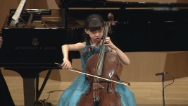 첼로 신동 11살 김정아, 영 차이콥스키 콩쿠르 우승 - kakaoTV 첼로 신동 11살 김정아, 영 차이콥스키 콩쿠르 우승