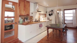 비용 때문에 선택한 셀프 ‘반조립 가구’ (하우스) - kakaoTV 비용 때문에 선택한 셀프 ‘반조립 가구’ (하우스)