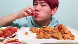 후라이드 치킨 리얼사운드 먹방 | Chicken Eatting Real Sound mukbang | チキン - kakaoTV 후라이드 치킨 리얼사운드 먹방... 