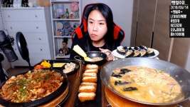 (멘시루) 나가사끼짬뽕+후토마키+오코노미야끼+치즈고로케 먹동이 먹방 - kakaoTV (멘시루) 나가사끼짬뽕+후토마키+오코노미야끼+치즈고로케... 