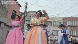 춤사랑무용단-남원산성,선비춤(감내아랫길 특화거리 공연... kakaoTV 춤사랑무용단-남원산성,선비춤(감내아랫길 특화거리 공연... 