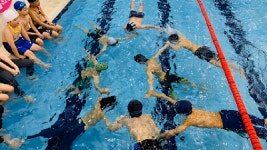 망고키즈수영장 생존수영 시작~! - kakaoTV 망고키즈수영장 생존수영 시작~! 