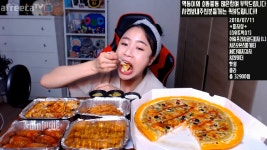 이디야흥덕몰점 | 피자계의 이디야 '피자샵' 스위트박스1 먹동이 피자 먹방 - kakaoTV 피자계의 이디야 '피자샵' 스위트박스1 먹동이 피자 먹방