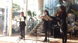 네에게 난, 나에게 넌 _ 앙상블아랑과 함께하는 H+양지병원 힐링콘서트 - kakaoTV  네에게 난, 나에게 넌 _ 앙상블아랑과 함께하는 H+양지병원... 