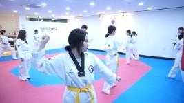 의정부성인운동 직장인, 대학생들도 함께하는 청춘태권도장의... - kakaoTV 의정부성인운동 직장인, 대학생들도 함께하는 청춘태권도장의... 