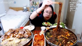 잭아저씨족발&마늘보쌈+막국수 먹동이 먹방 mukbang eating show - kakaoTV 잭아저씨족발&마늘보쌈+막국수 먹동이 먹방 mukbang... 