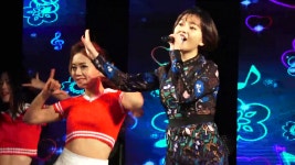가수요요미-사랑의알람(벌교꼬막축제) - kakaoTV 가수요요미-사랑의알람(벌교꼬막축제)