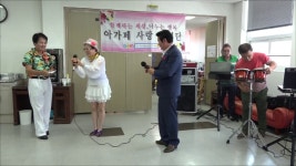 아가페사랑공연단 평화가득함요양원위문공연20180704 - kakaoTV 아가페사랑공연단 평화가득함요양원위문공연20180704