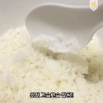 고슬고슬 따뜻한 밥, 전자레인지로도 할 수 있다! 라이스쿠커 - kakaoTV 고슬고슬 따뜻한 밥, 전자레인지로도 할 수 있다! 라이스쿠커