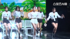 청하, 무더위 식혀줄 댄싱퀸의 컴백 러브유(Love U) - kakaoTV 청하, 무더위 식혀줄 댄싱퀸의 컴백 러브유(Love U)