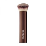 How You Know It’s Time To Throw Out Your Makeup Brushes Signs To Throw Out Your Makeup Brushes | Makeup Brushes Lifespan
