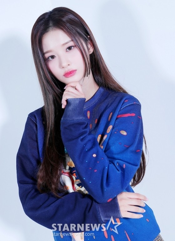 엔믹스 설윤, 브라이틀링 140주년 행사 빛내는 미모와 매력으로 관심 집중