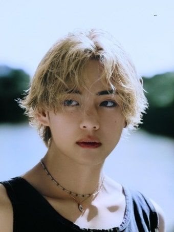 방탄소년단 뷔 '레이 오버' 英오피셜차트 4주+그리스IFPI 3주 연속 차트인..'글로벌 인기'::스포탈코리아 방탄소년단 뷔 '레이 오버...