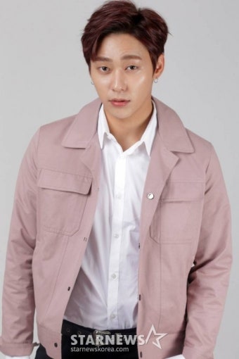 유니크 성주, 中서 비밀 결혼·출산설..소속사 ''확인 중''[스타이슈]::스포탈코리아 유니크 성주, 中서 비밀 결혼·출산설..소속사 ''확인 중...