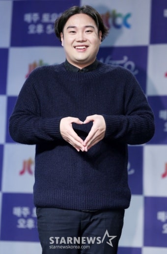 유재환, 결혼 발표 사흘만 153만원 작곡비 사기 논란 [스타이슈]::스포탈코리아 유재환, 결혼 발표 사흘만 153만원 작곡비 사기 논란 [스타이슈]