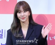 유이, 반전 근황..스펙트럼 美쳤다 [공식]::스포탈코리아 유이, 반전 근황..스펙트럼 美쳤다 [공식]