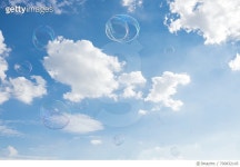 700832145 | 게티이미지코리아 | Low Angle View Of Bubbles Against Cloudy Sky Royalty-Free 이미지