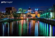 봉봉 마켓(bon bon - market) | 639107428 | 게티이미지코리아 | Bonsecours Market in Old Montreal at night Royalty-Free 이미지