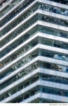 641122824 | 게티이미지코리아 | Close up of the panoramic windows in a modern office building Royalty-Free 이미지