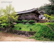 MIWA17000403 | 게티이미지코리아 | 경북 안동시 서후면 풍산태사로(안동김씨 태장사도 민속문화재26호) Rights-Managed 이미지